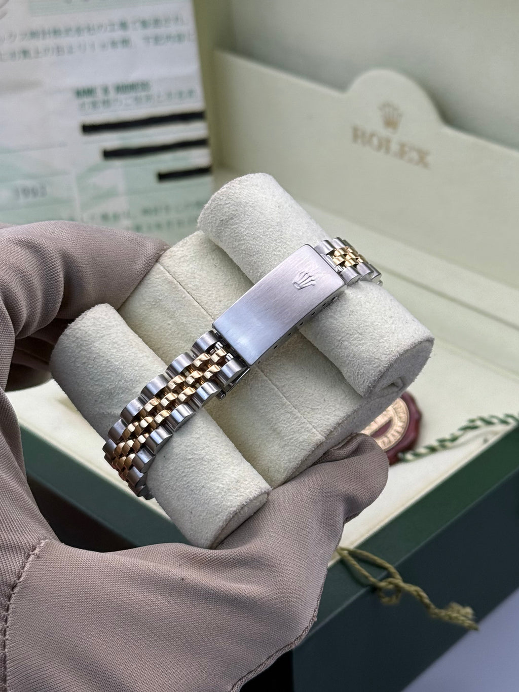 Lady-DateJust 26, Diamond Buckley Dial