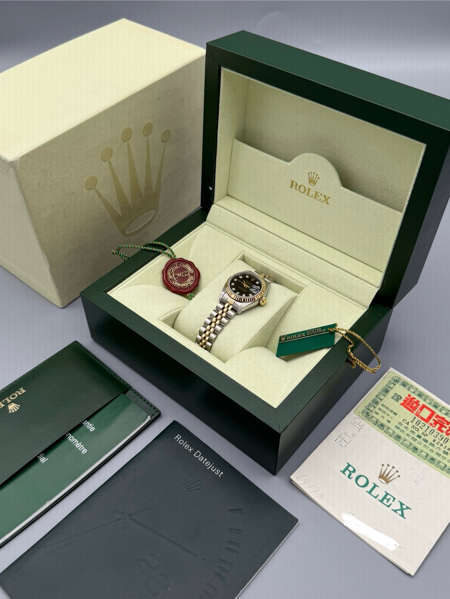 Lady-DateJust 26mm, Black Diamond Dial, 69173