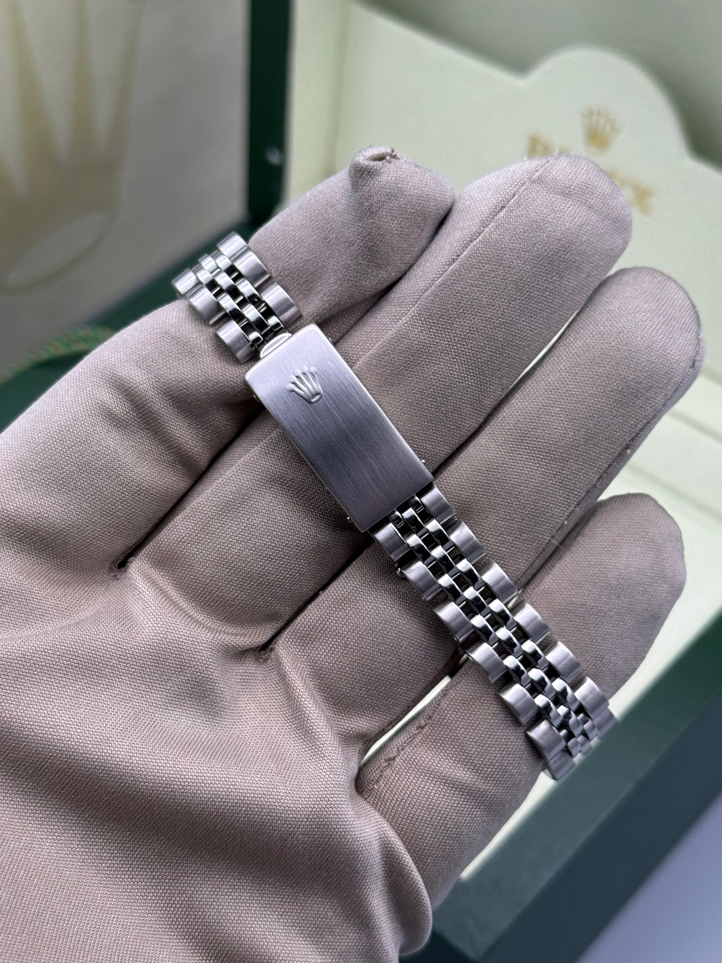 Lady-DateJust 26mm, Olive Diamond Dial, 69174