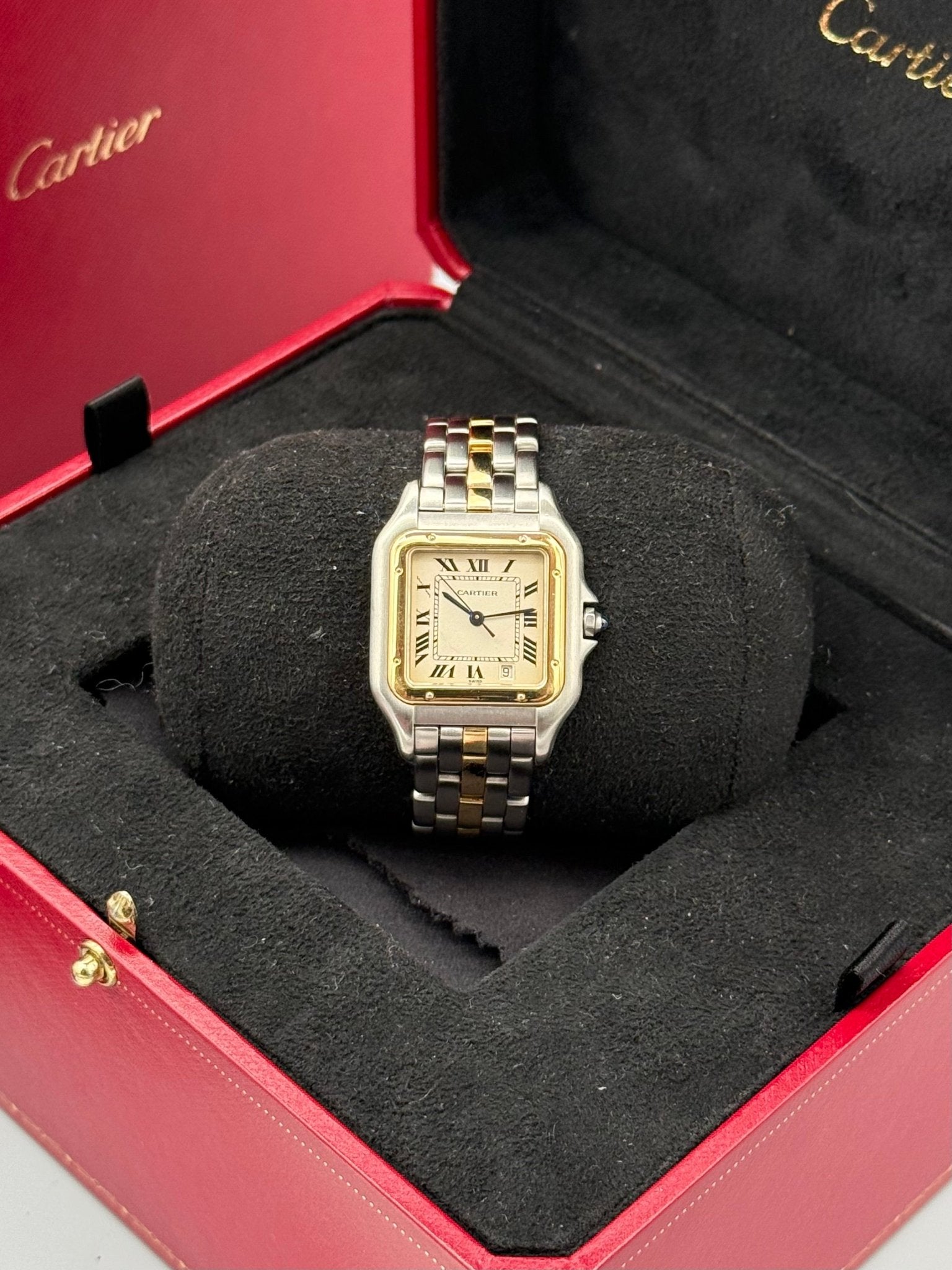 Cartier Panthère 29mm , White Roman Dial - Gla Jeweller