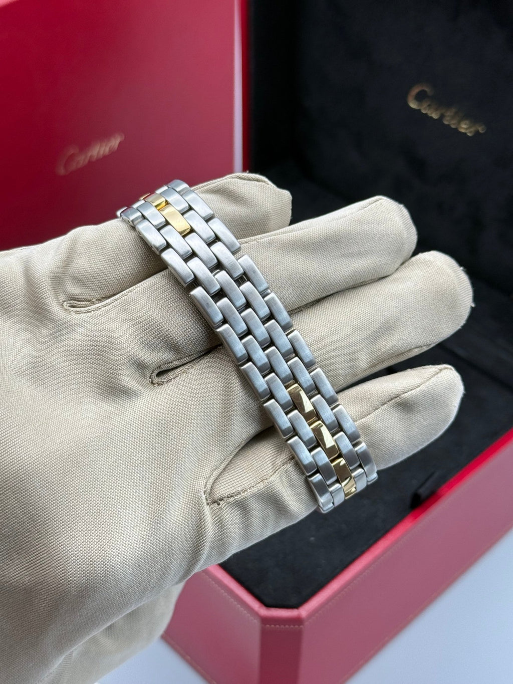 Cartier Panthère 29mm , White Roman Dial - Gla Jeweller