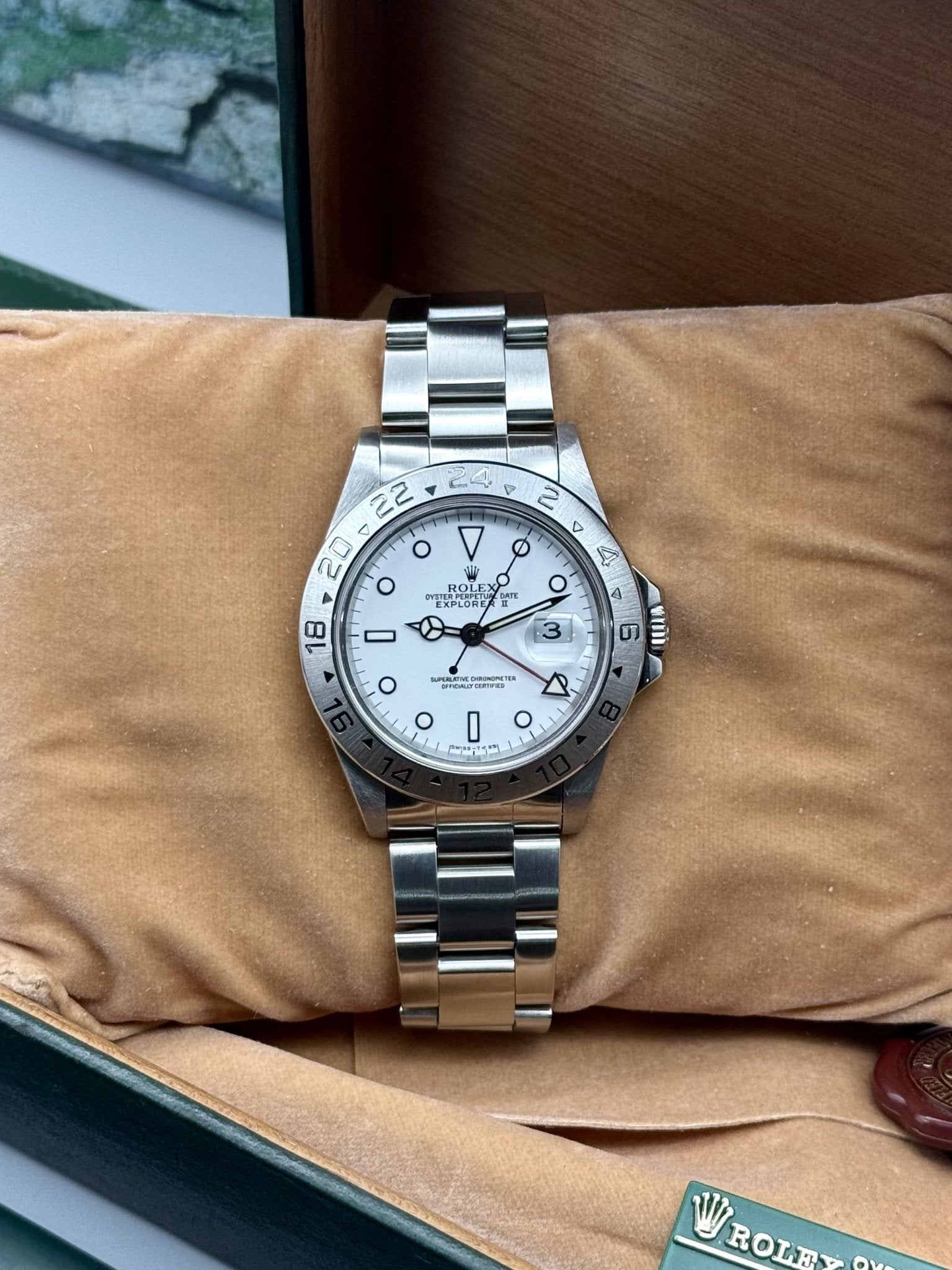 Explorer II 40mm | Polar Dial - Gla Jeweller