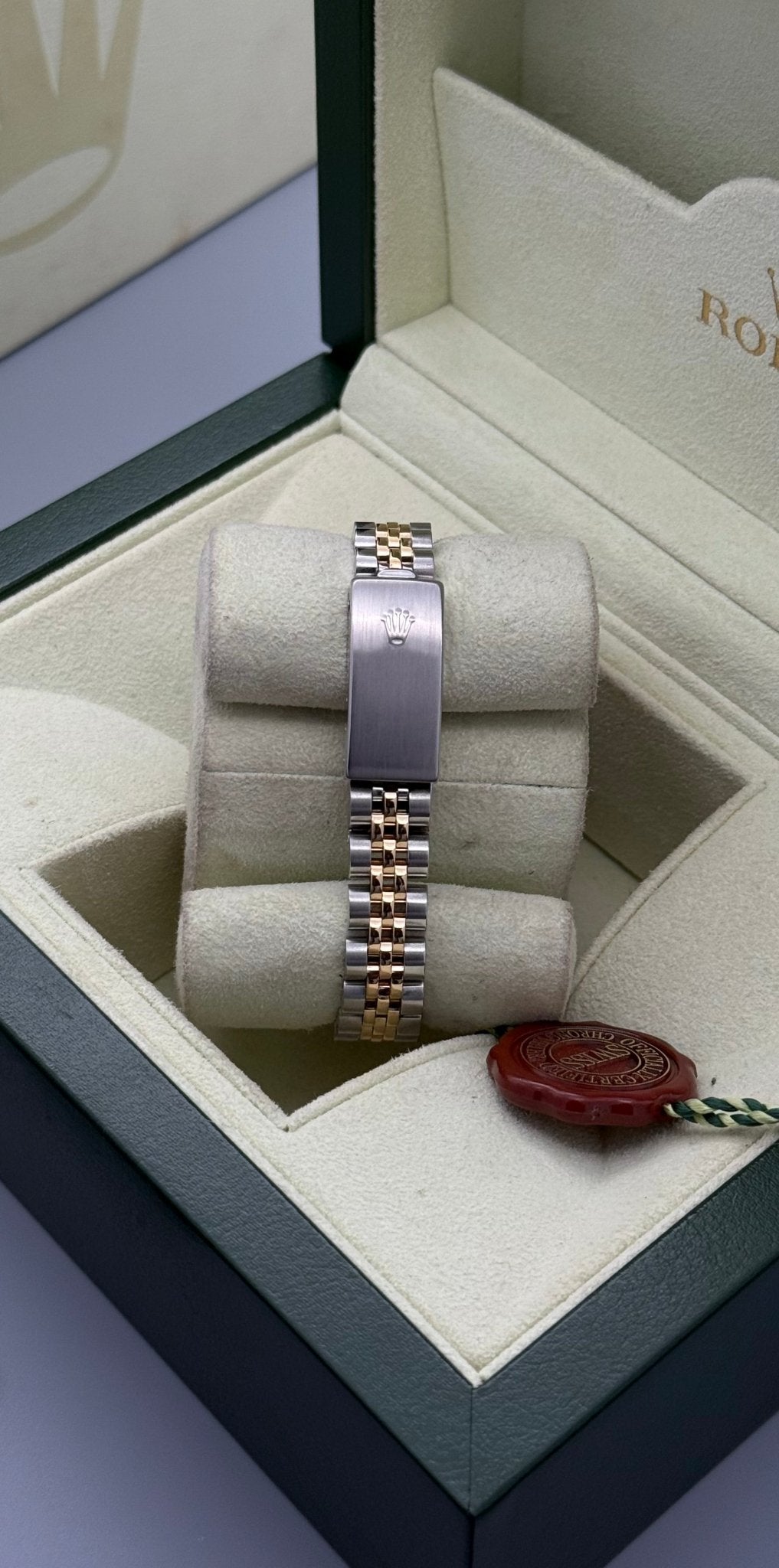Lady - DateJust 26mm | Black Diamond Dial - Gla Jeweller