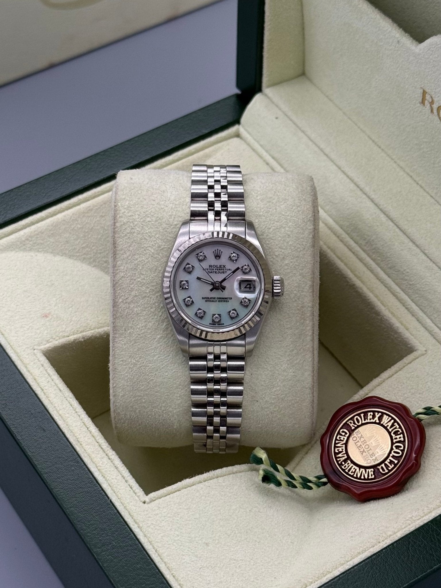 Lady - DateJust 26mm | MOP diamond dial - Gla Jeweller
