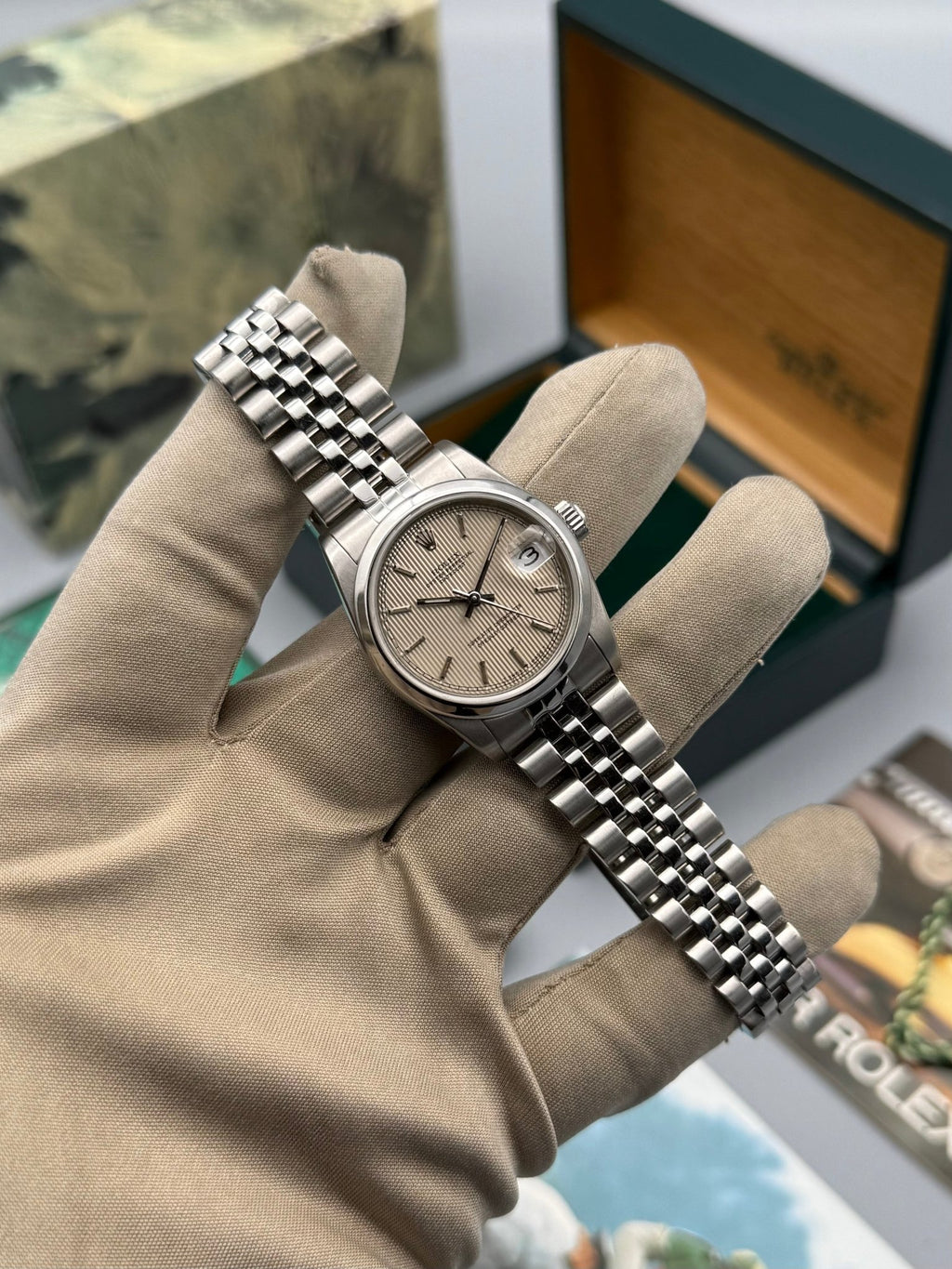 Lady-DateJust 31mm, Tapestry Dial - Gla Jeweller