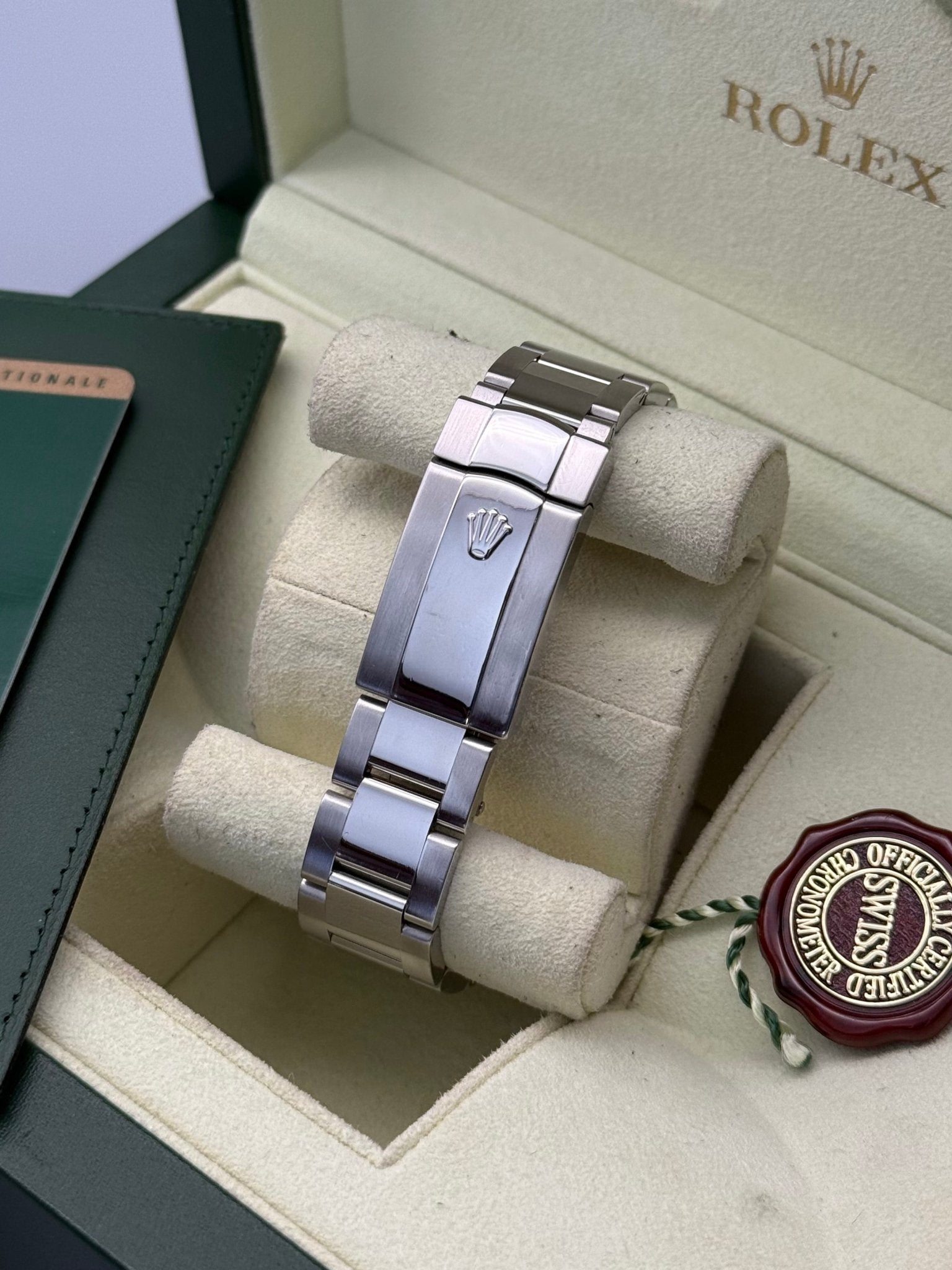 Oyster Perpetual 34, White Buckley Dial - Gla Jeweller