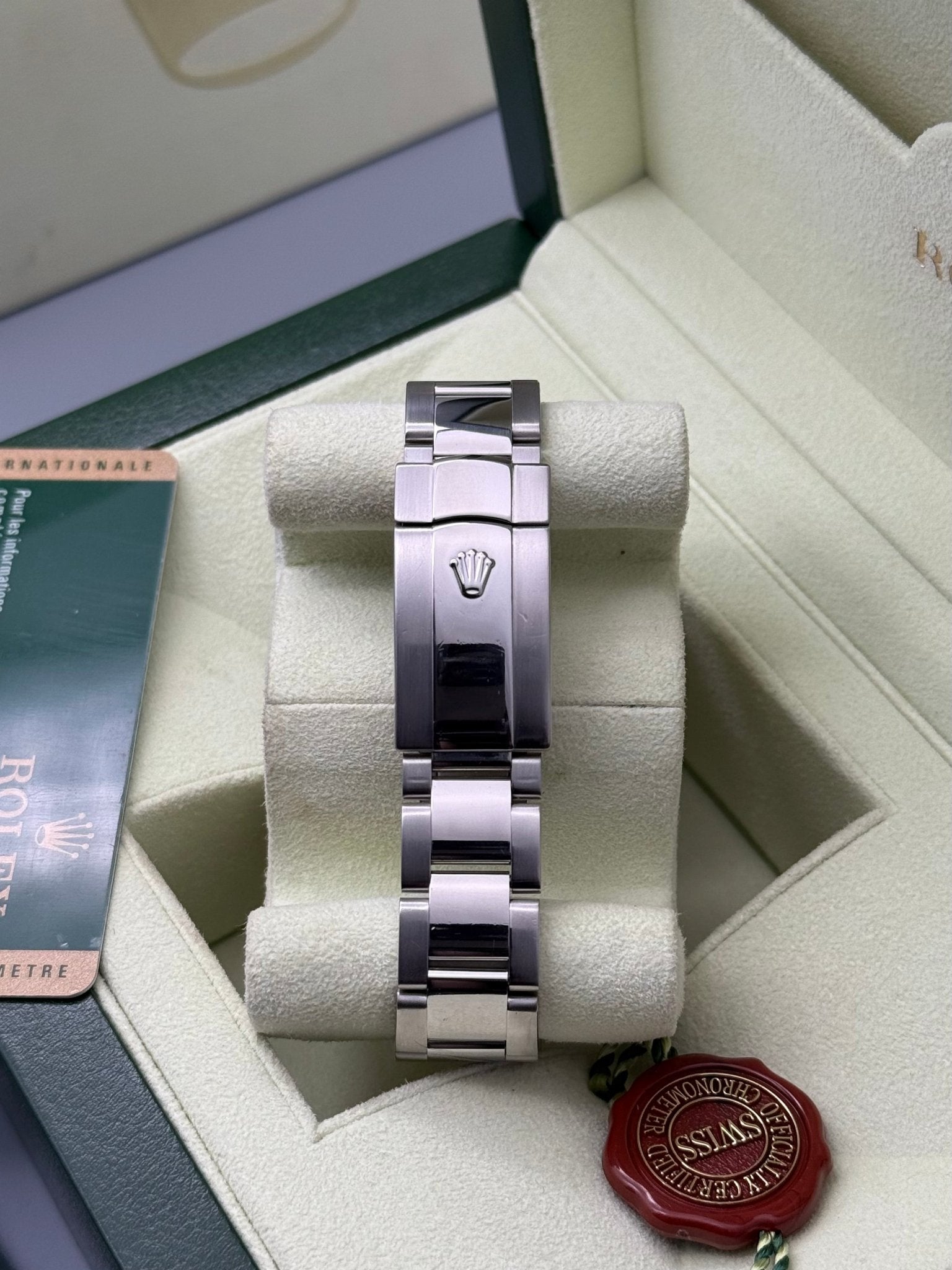 Oyster Perpetual Date 34mm | White Roman Dial - Gla Jeweller