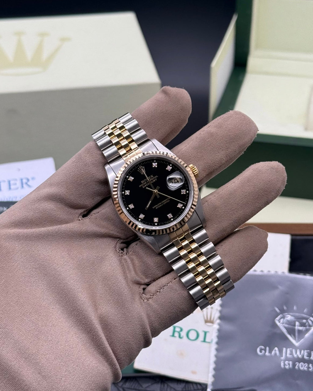 Rolex DateJust 36mm Black Diamond Dial - Gla Jeweller
