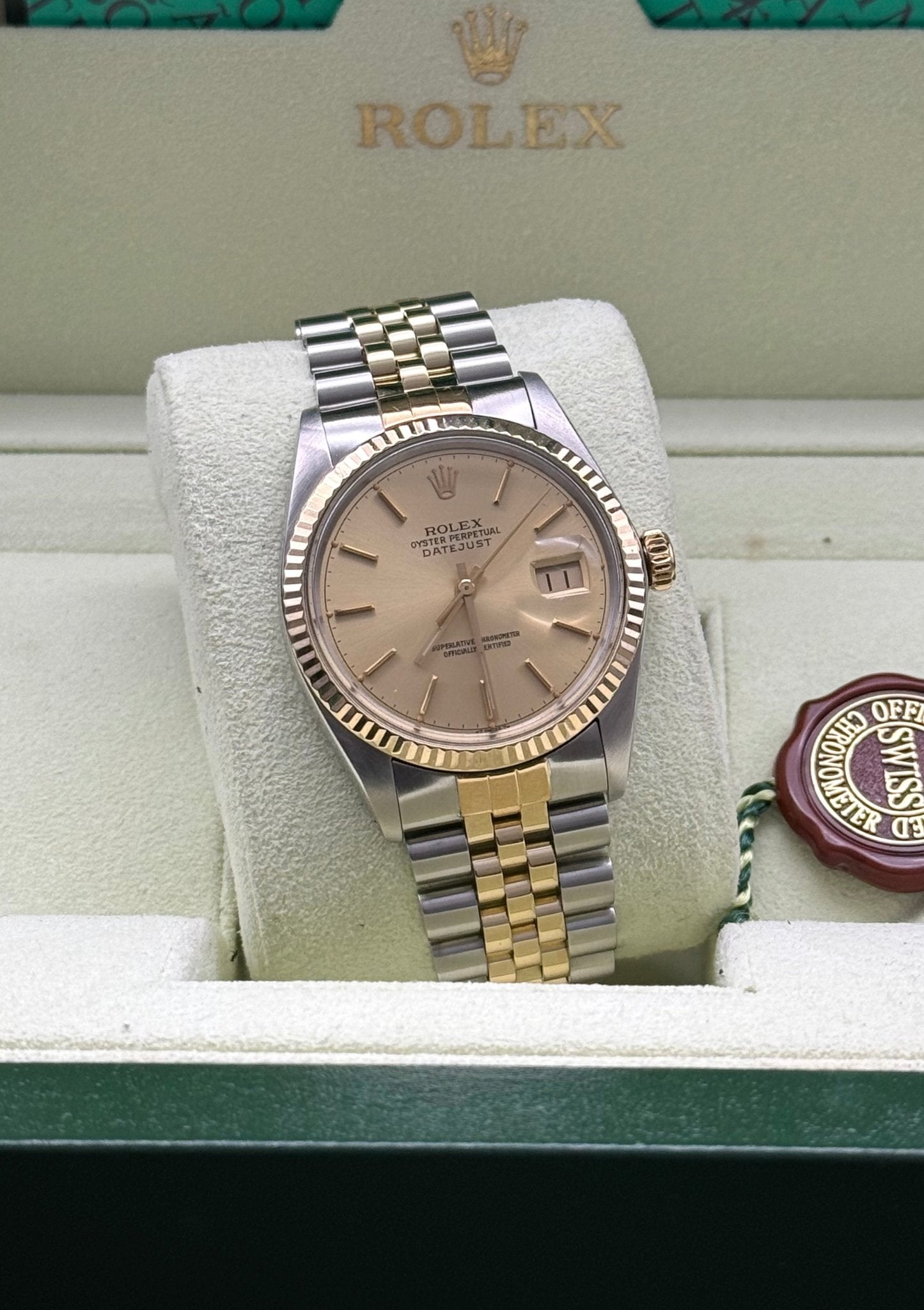 Rolex DateJust 36mm | Champagne Dial - Gla Jeweller