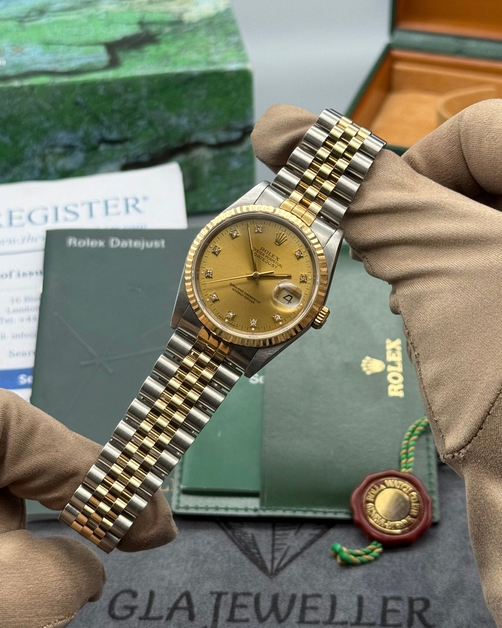 Rolex DateJust 36mm Champagne Diamond Dial - Gla Jeweller