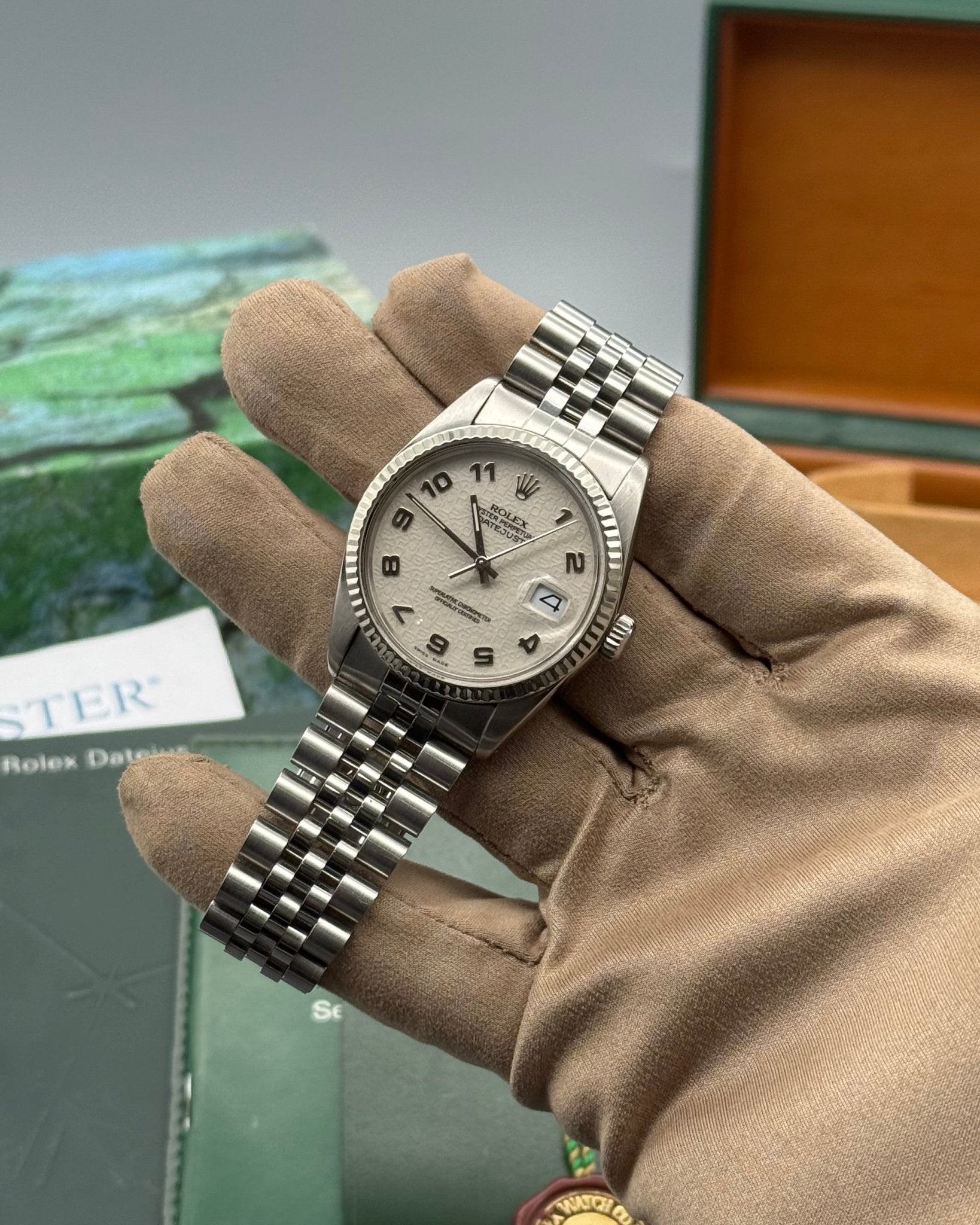 Rolex DateJust 36mm Creme Jubilee Dial - Gla Jeweller