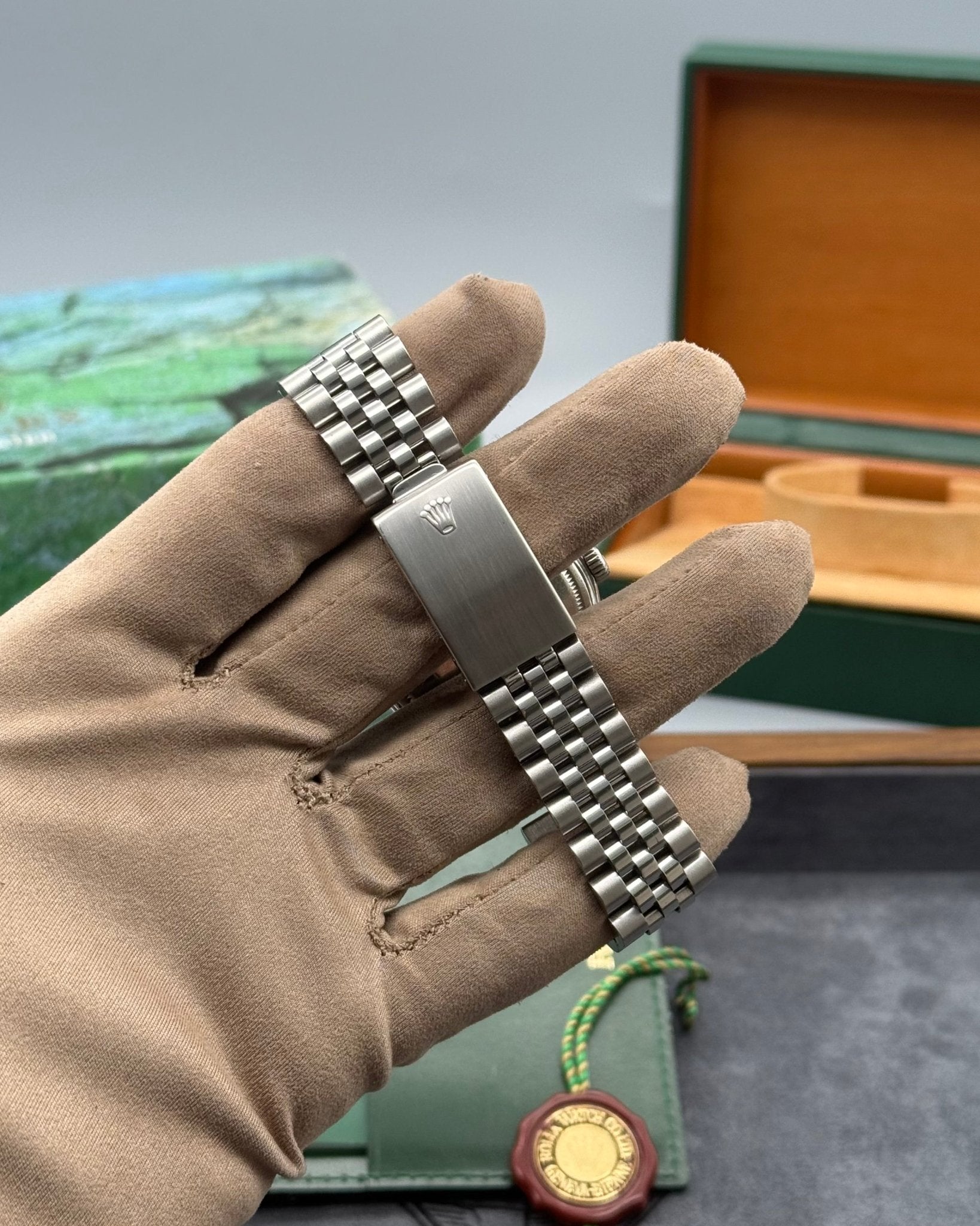 Rolex DateJust 36mm Creme Jubilee Dial - Gla Jeweller