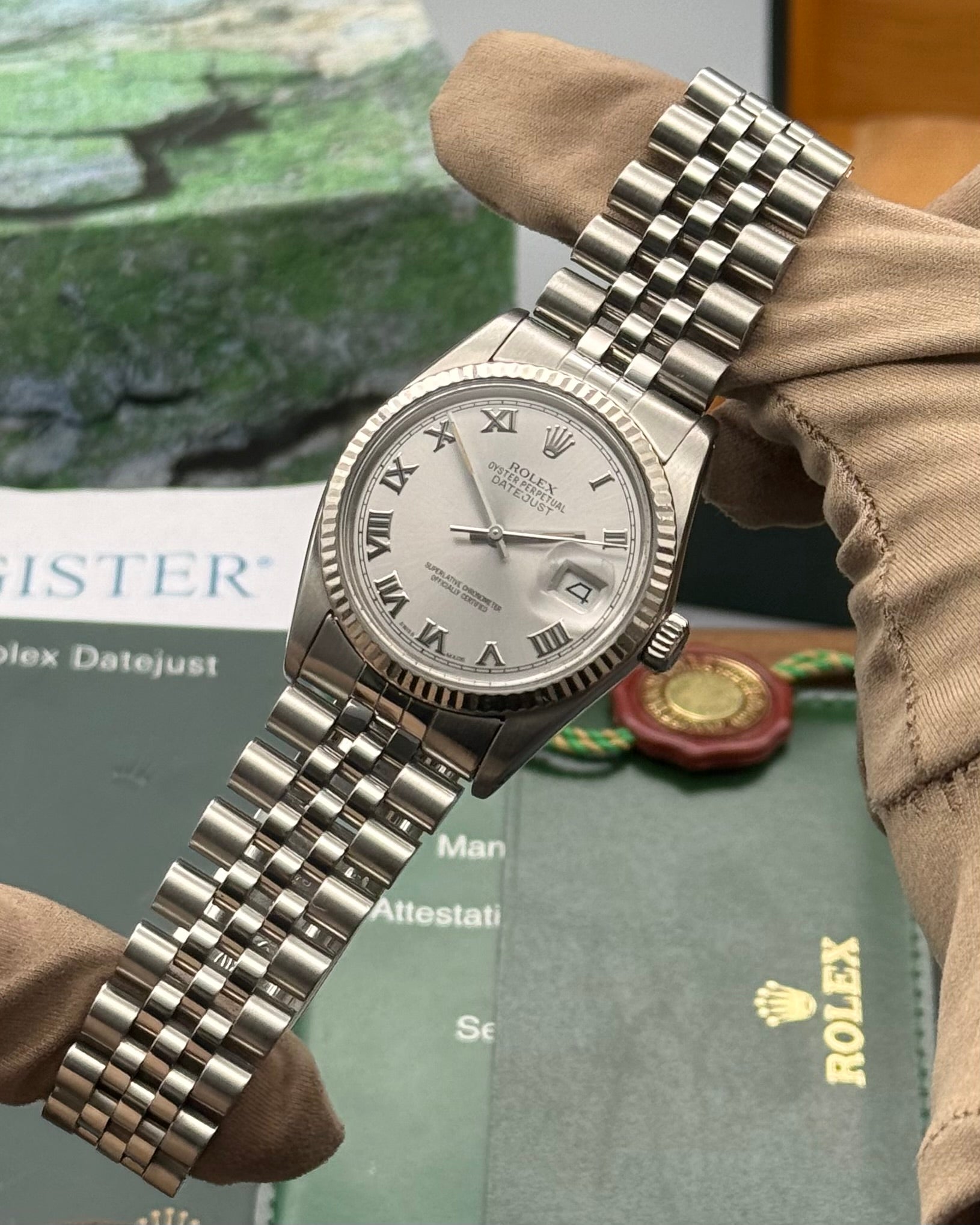 Rolex DateJust 36mm Silver Roman Dial - Gla Jeweller