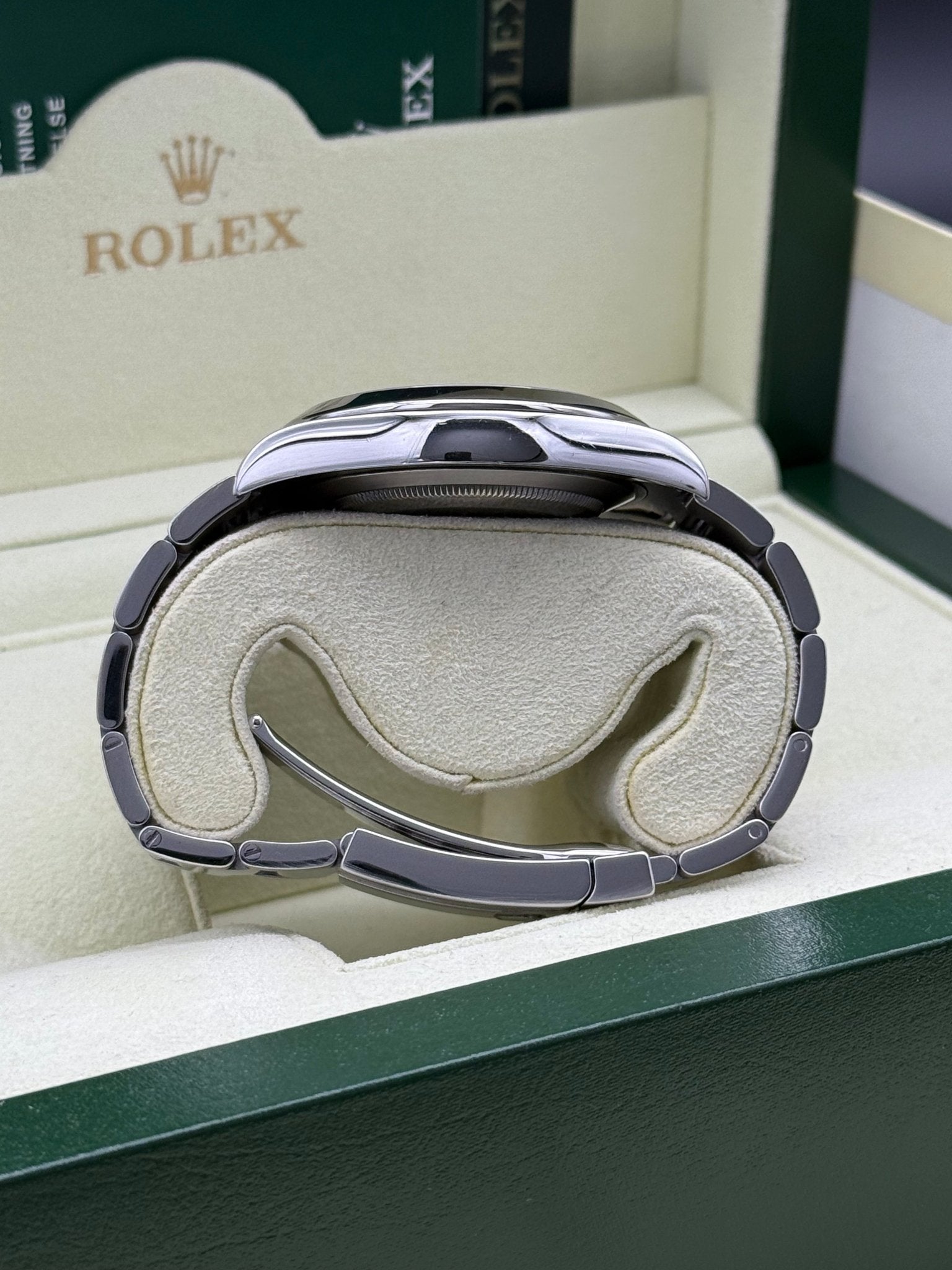 Rolex DateJust II 41mm | Black Roman Dial - Gla Jeweller