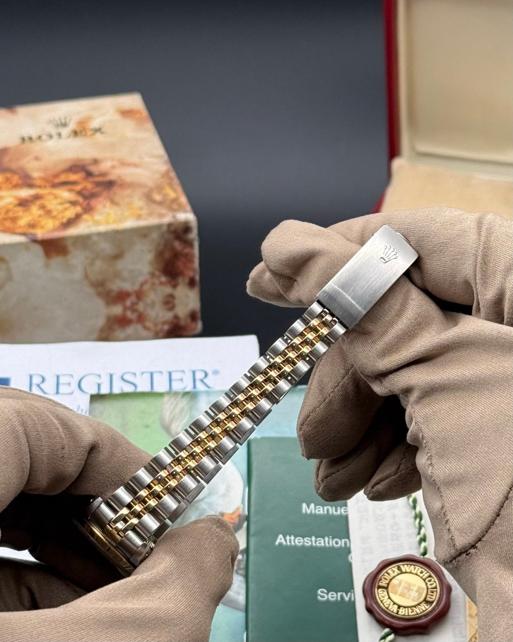 Rolex Ladies Datejust 26mm Champagne Diamond Dial - Gla Jeweller